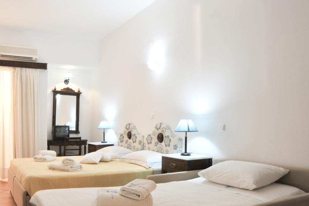 Villa Martha Spétses Habitación foto